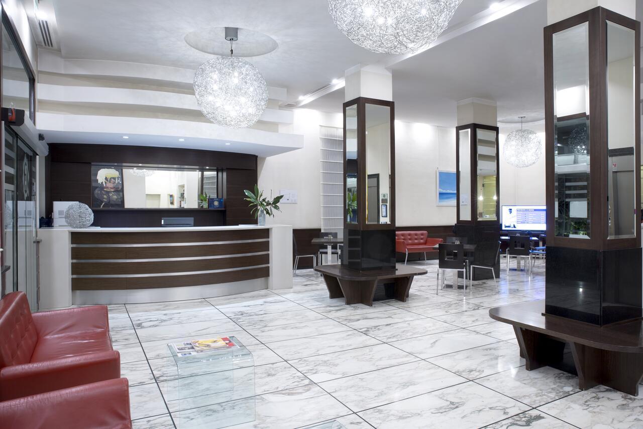 Park Hotel Mondovi Exterior photo